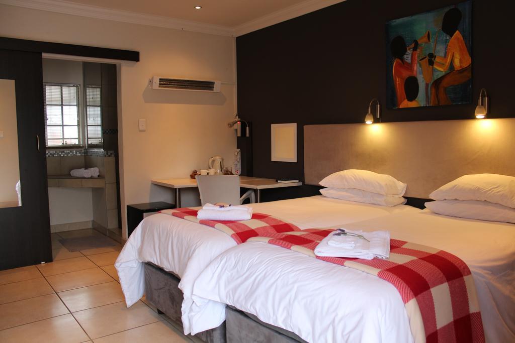 3 Liebeloft Guest House 에덴베일 외부 사진